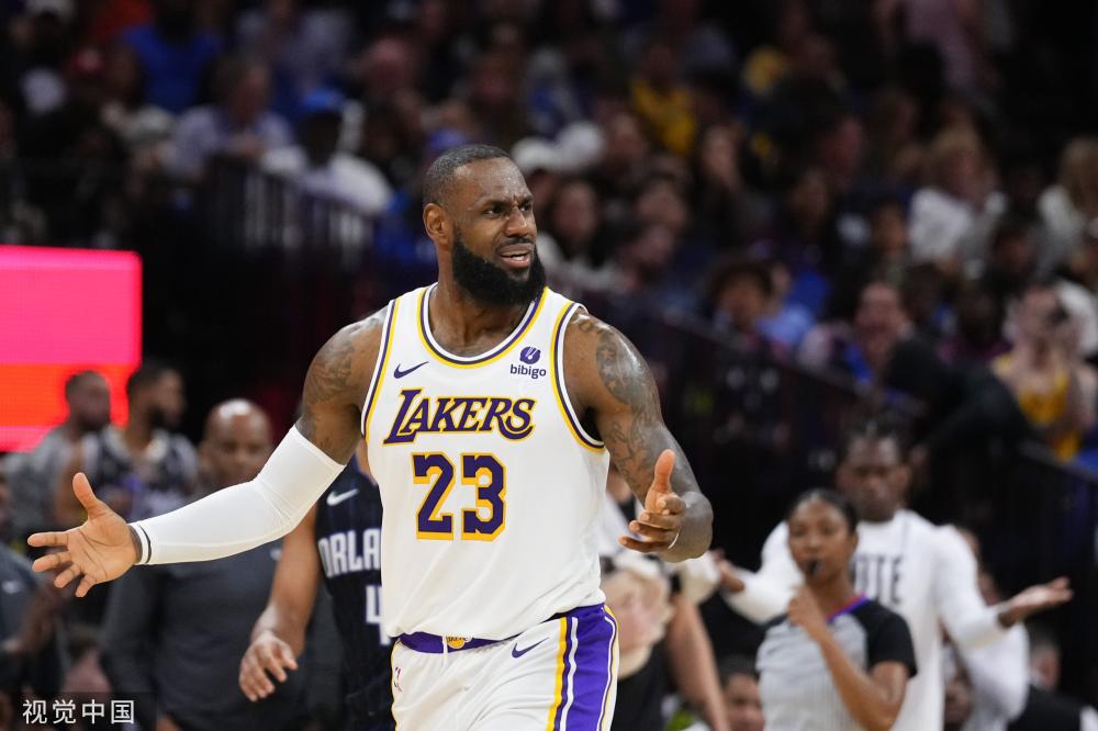 更是在攻防 更是在攻防