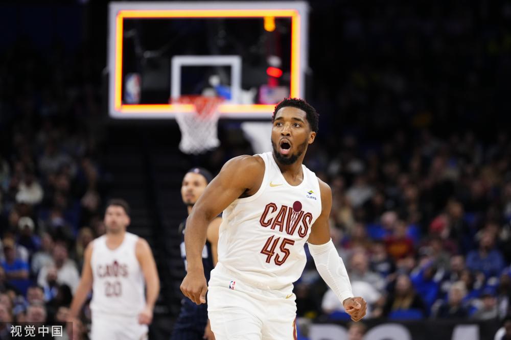 使她能够在 使她能够在