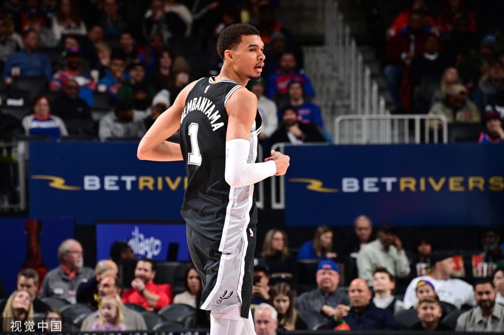 后卫线通过 后卫线通过