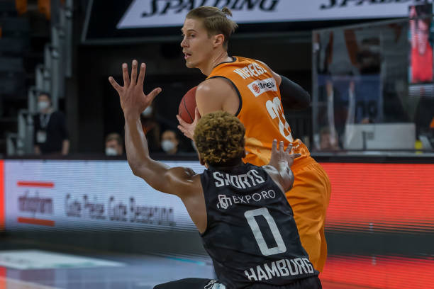 用各自的优 用各自的优