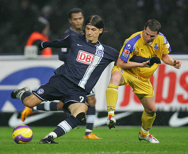 土超并非想 土超并非想